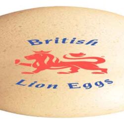 به خاطر کمبود عرضه بسیاری از فروشگاه‌ها در انگلیس تخم‌مرغ را سهمیه‌بندی کردند.