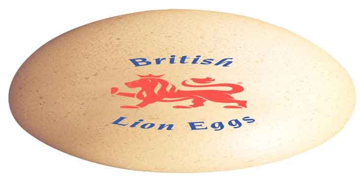 به خاطر کمبود عرضه بسیاری از فروشگاه‌ها در انگلیس تخم‌مرغ را سهمیه‌بندی کردند.